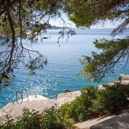 Razanj 15998c Rogoznica (Sibenik-Knin)