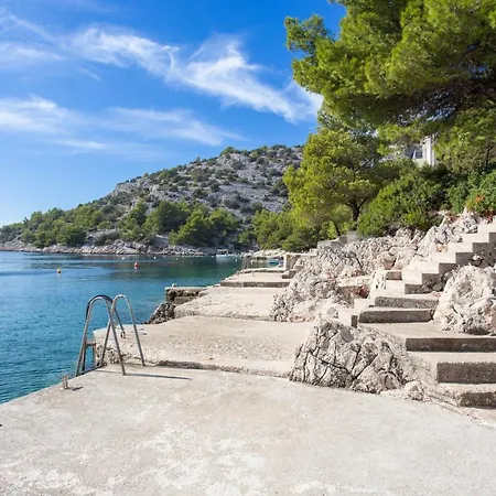 Razanj 15998c Rogoznica (Sibenik-Knin)