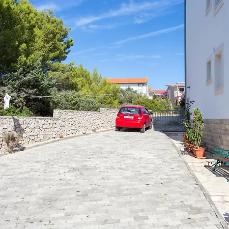 Razanj 15998c * 罗戈兹尼察