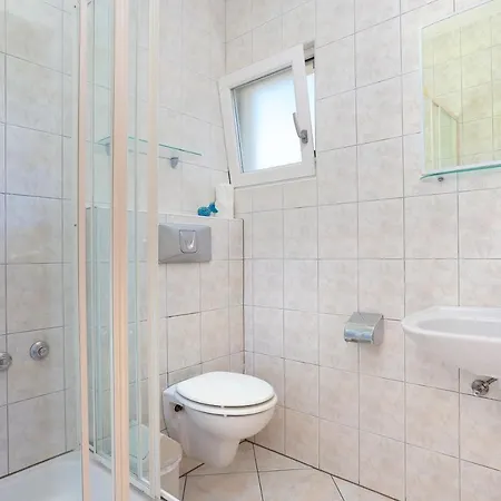 Apartment Razanj 15998c *
