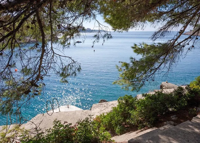 Razanj 15998c Rogoznica (Sibenik-Knin)