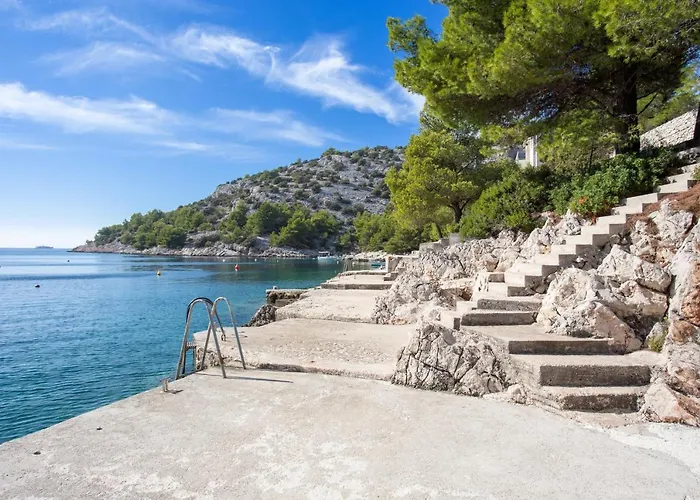 Razanj 15998c Rogoznica (Sibenik-Knin)