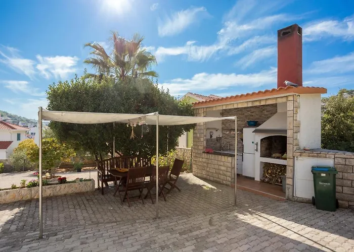 Razanj 15998c Rogoznica (Sibenik-Knin)