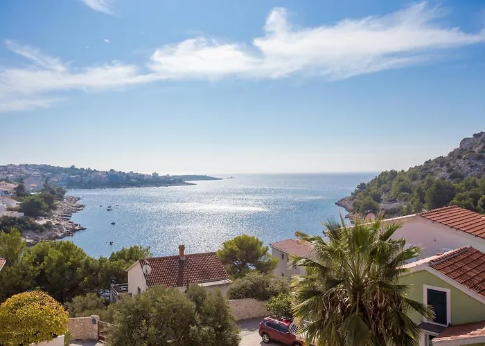 Razanj 15998c * Rogoznica (Sibenik-Knin)